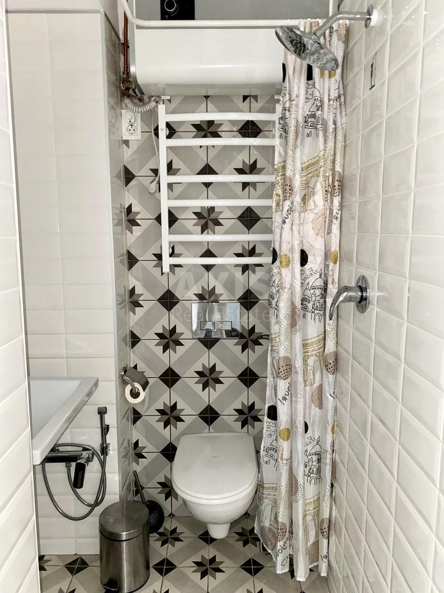 Office vul. Mezhygirs'ka 56/50, 37m2639096