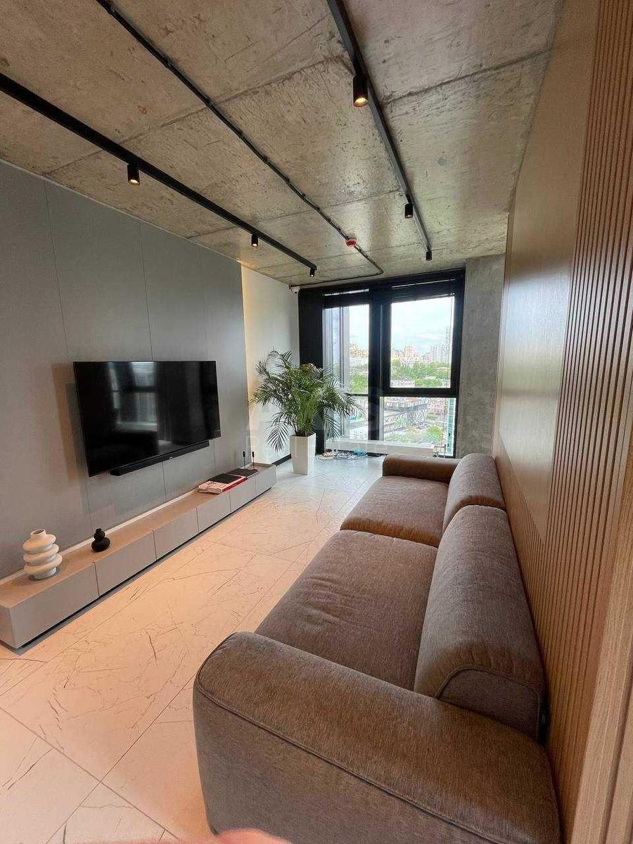 4k apartment vul. Barbjusa Anri 39/26