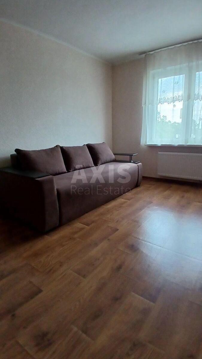 2к квартира ул. Ревуцкого 543