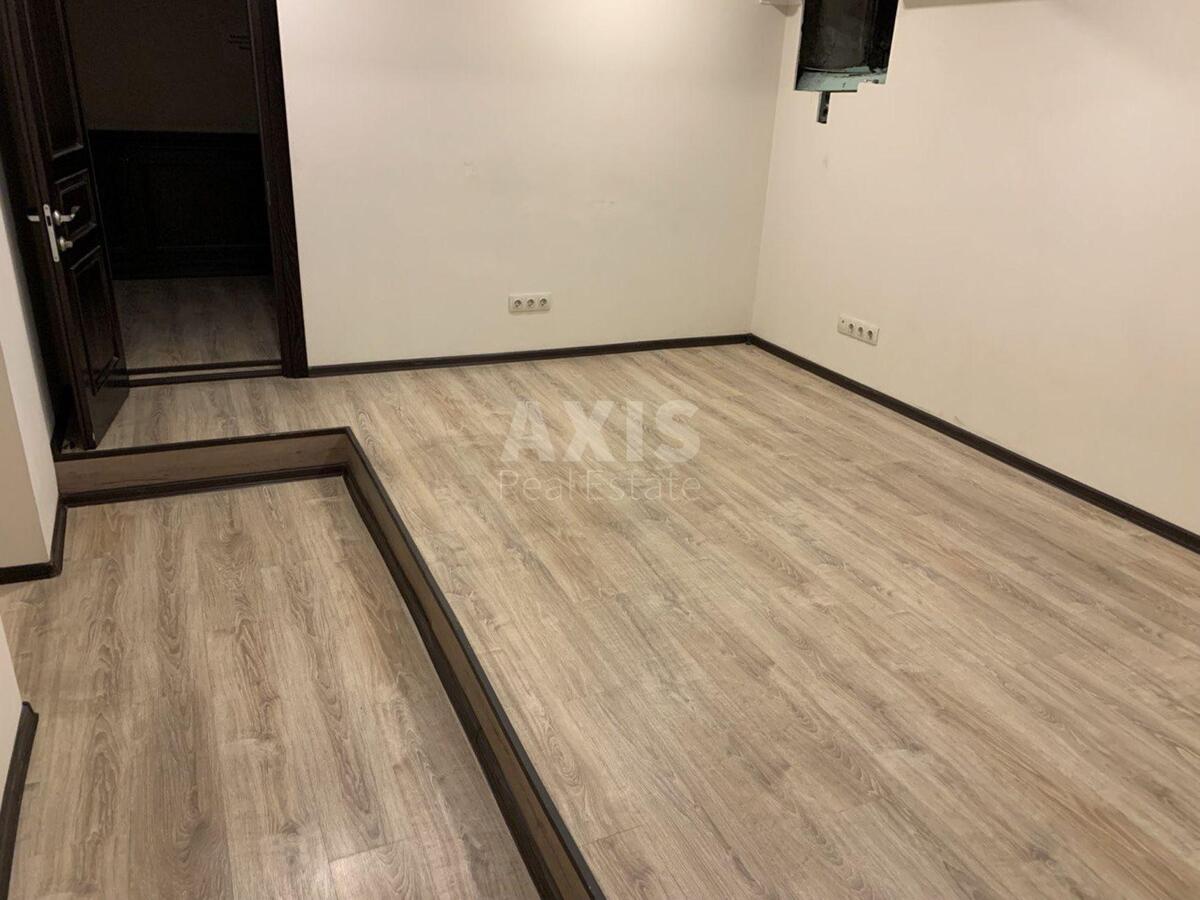 Объект торговли ул. Софиевская 16, 78м2612862