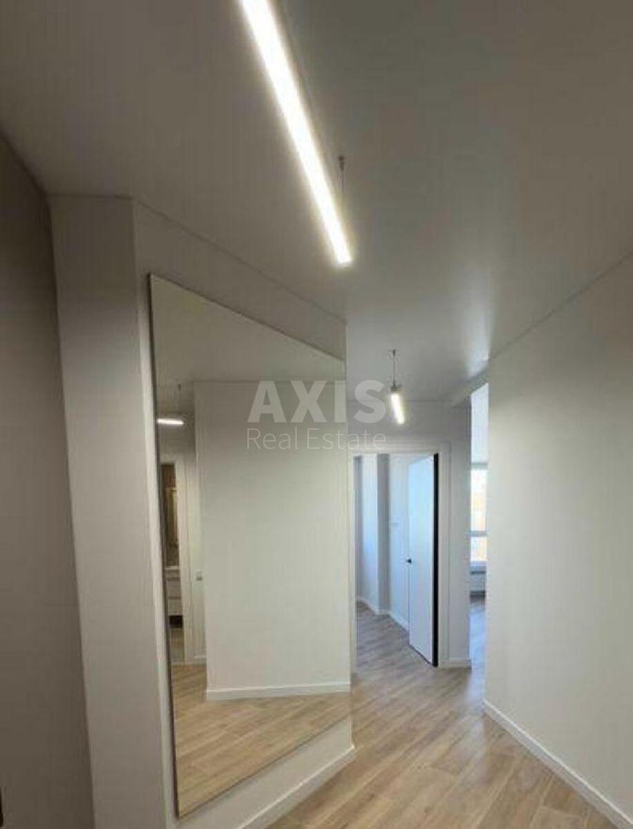 1k apartment vul. Myhajla Maksymovycha 32А8