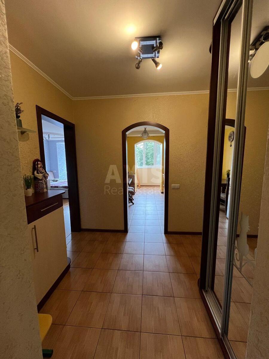 2k apartment vul. Hmel'nyc'ka 106058114