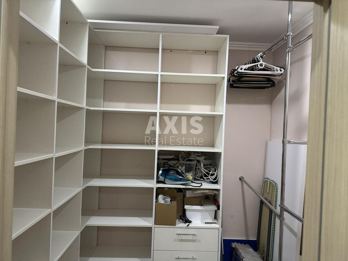 3k apartment vul. Borshhagivs'ka 2068