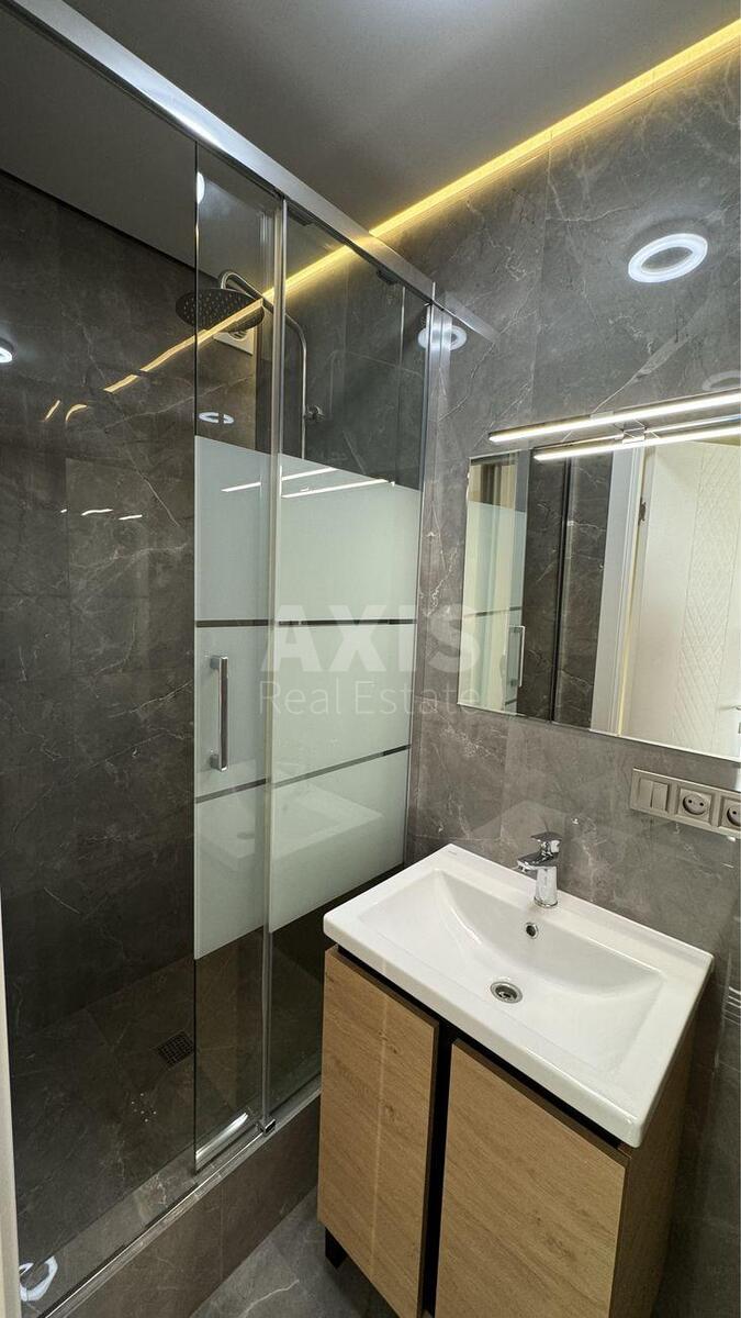 1k apartment vul. Kyrylivs'ka 895