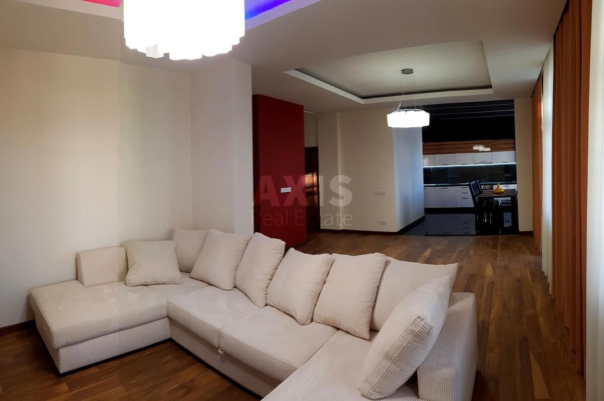 4k apartment vul. Poltavs'ka 13607675