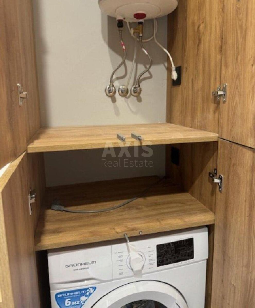 1k apartment vul. Zarichna 15