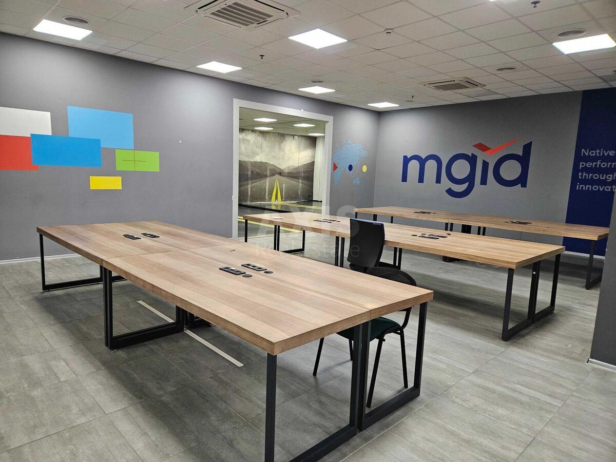 Office vul. Borshhagivs'ka 154, 677m25659111