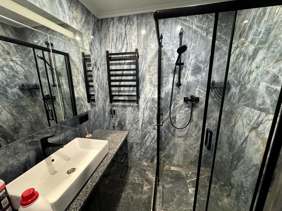 1k apartment pr-t Yevropeyskoho Soyuzu 51610736