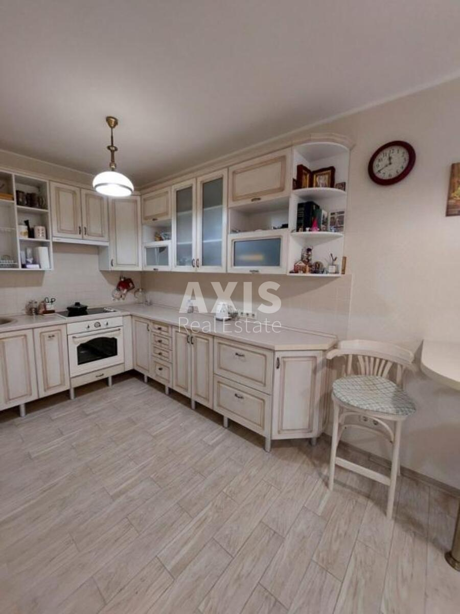 1k apartment vul. Kombinatna 250