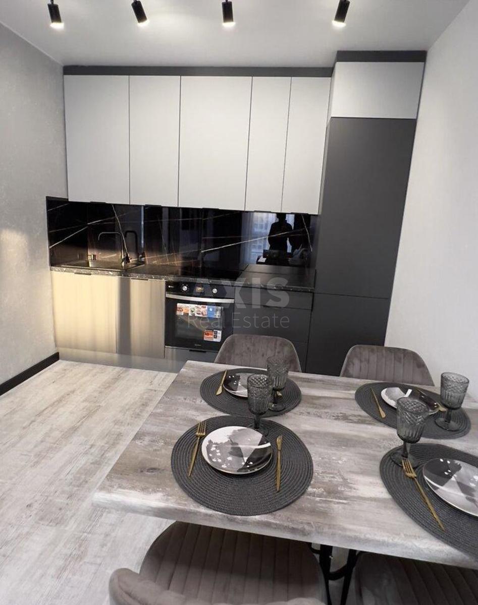 1k apartment vul. Myhajla Maksymovycha 26В1