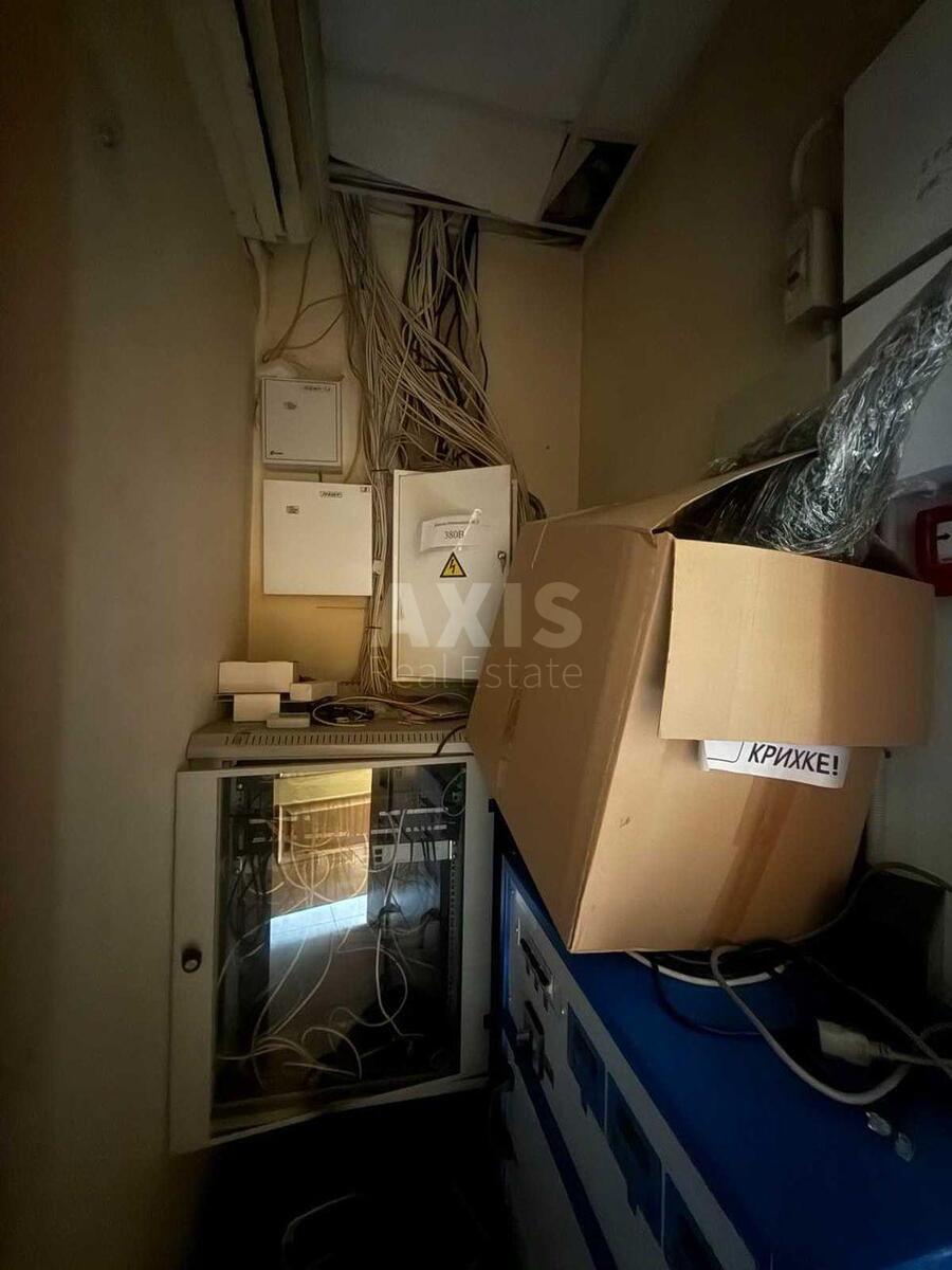 Офис ул. Шимановского Виталия 2/1, 151м26241616