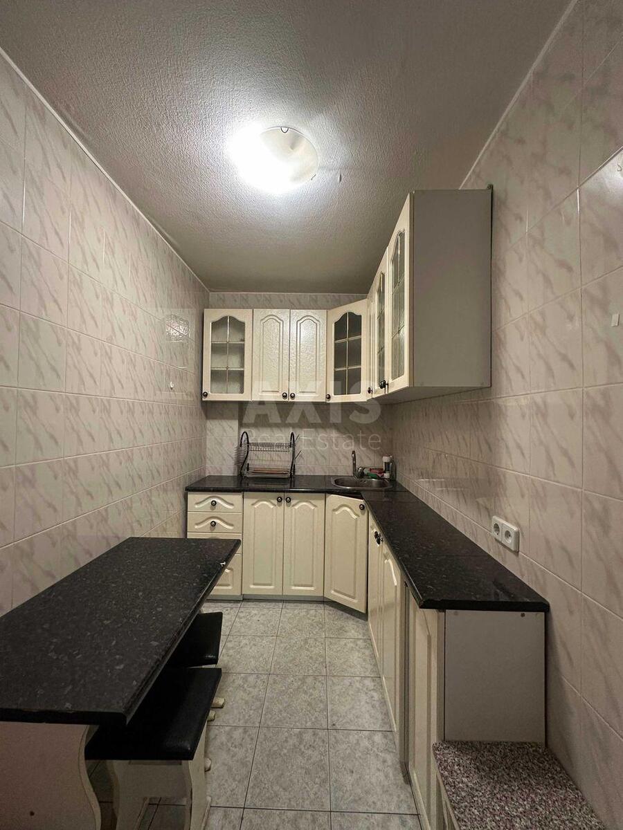 Office vul. Velyka Vasyl'kivs'ka 124А, 56m26