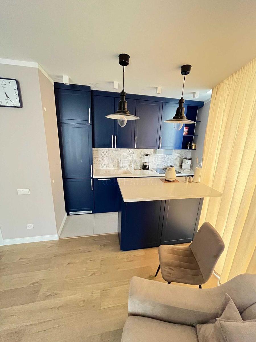 1k apartment vul. Bogdanivs'ka 7В1