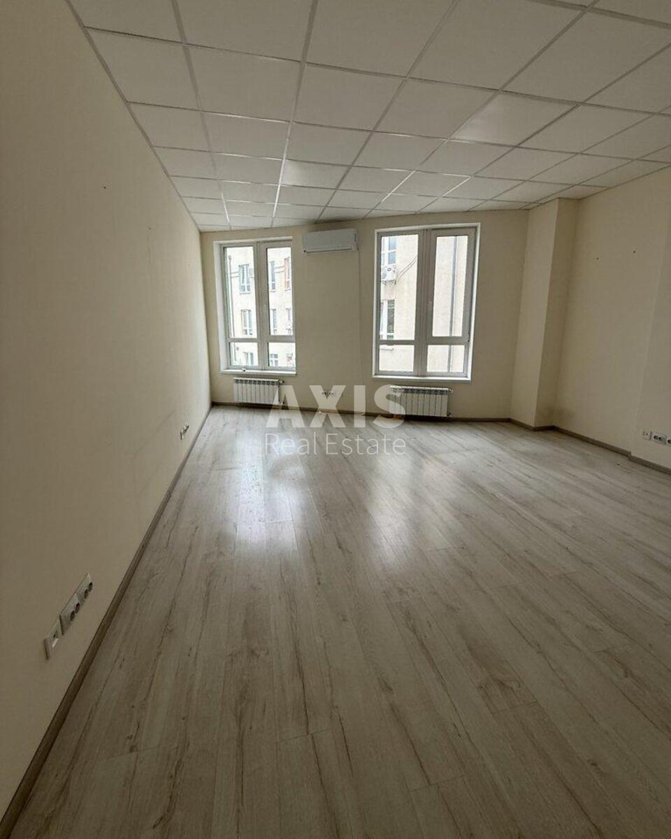 Офис въезд Вознесенский 23А, 110м27