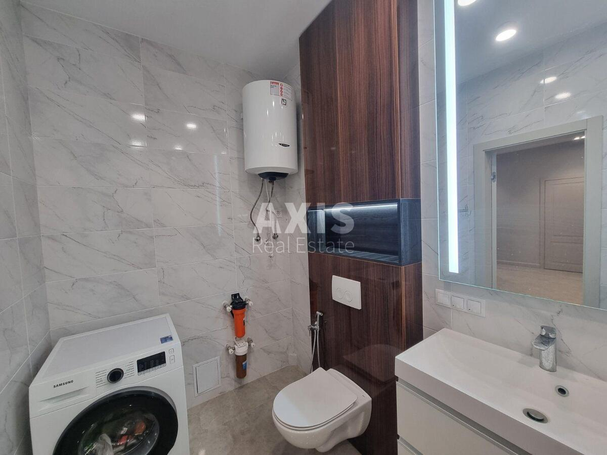 3k apartment vul. Kyrylo-Mefodii'vs'ka 25805714