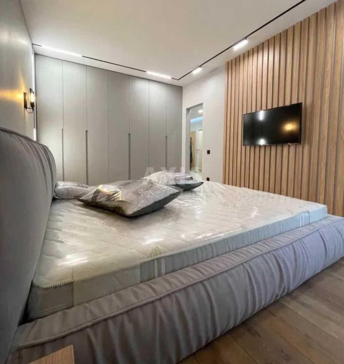 3k apartment vul. Antonovycha 109627300