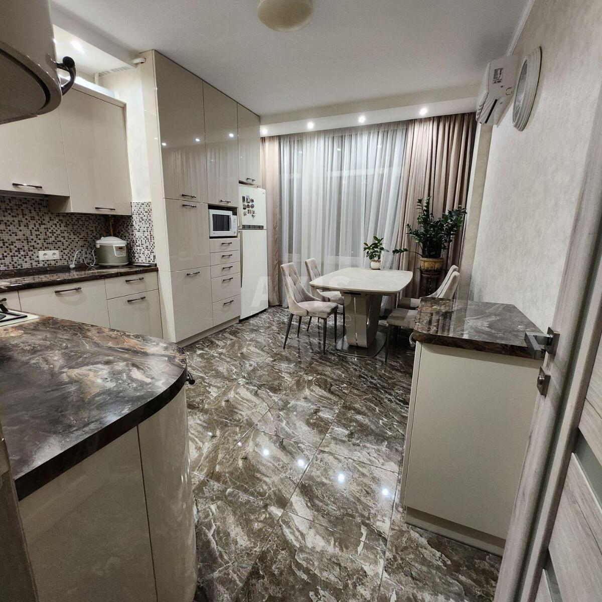 2k apartment vul. Praktychna 1584772
