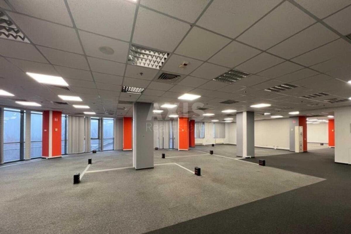 Office vul. Fizkul'tury 28, 1522m2