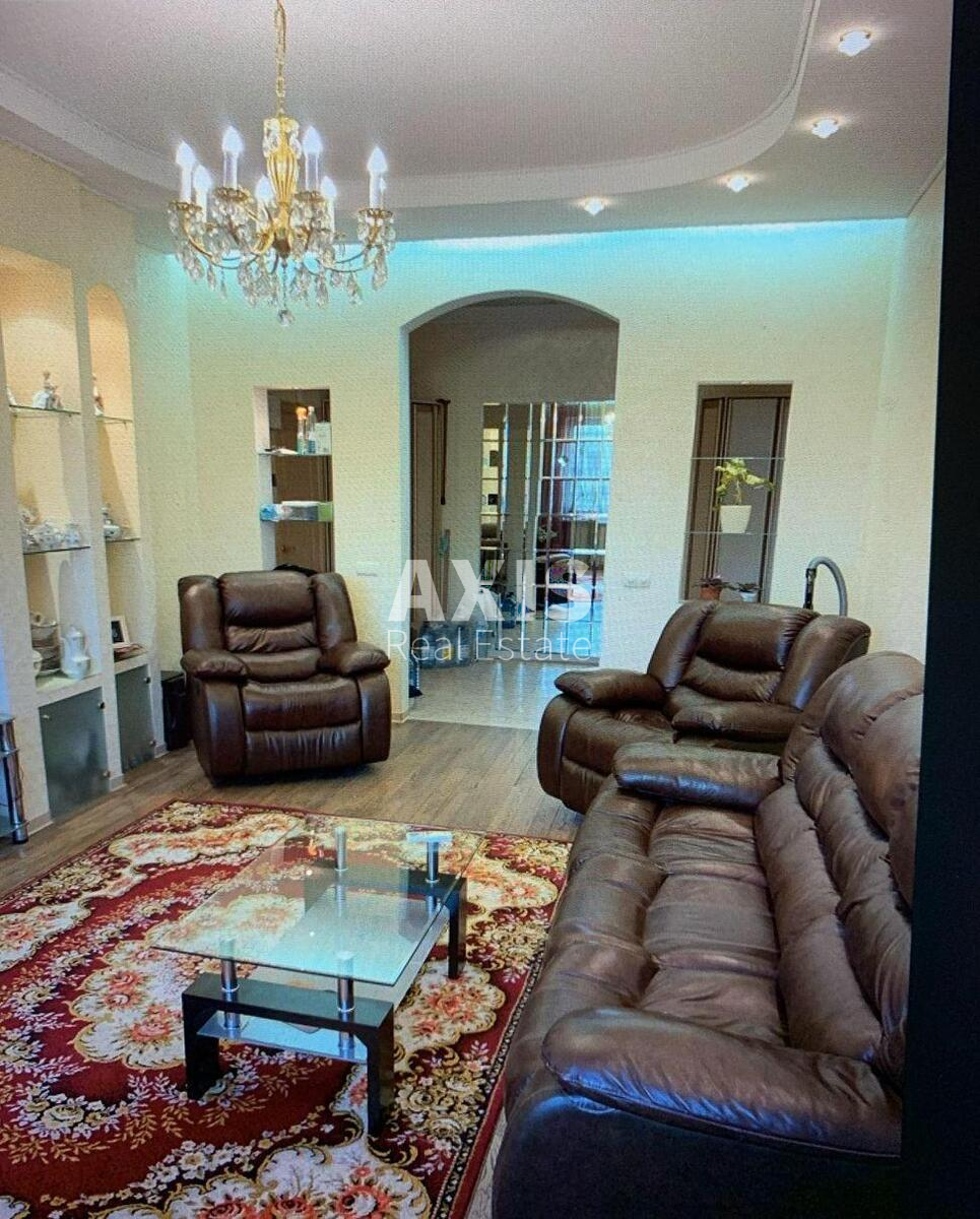 3k apartment vul. Tymoshenka Marshala 218