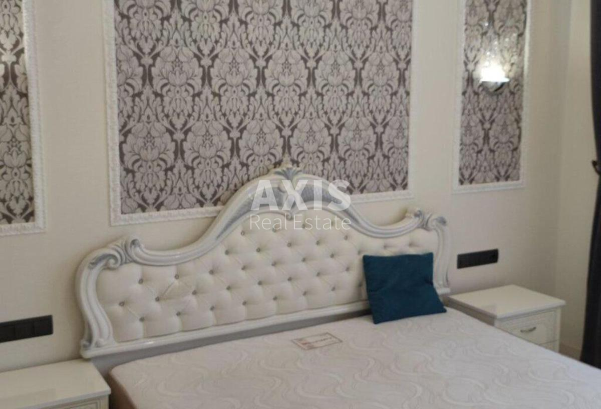 3k apartment pr-t Glushkova Akademika 9Д388706