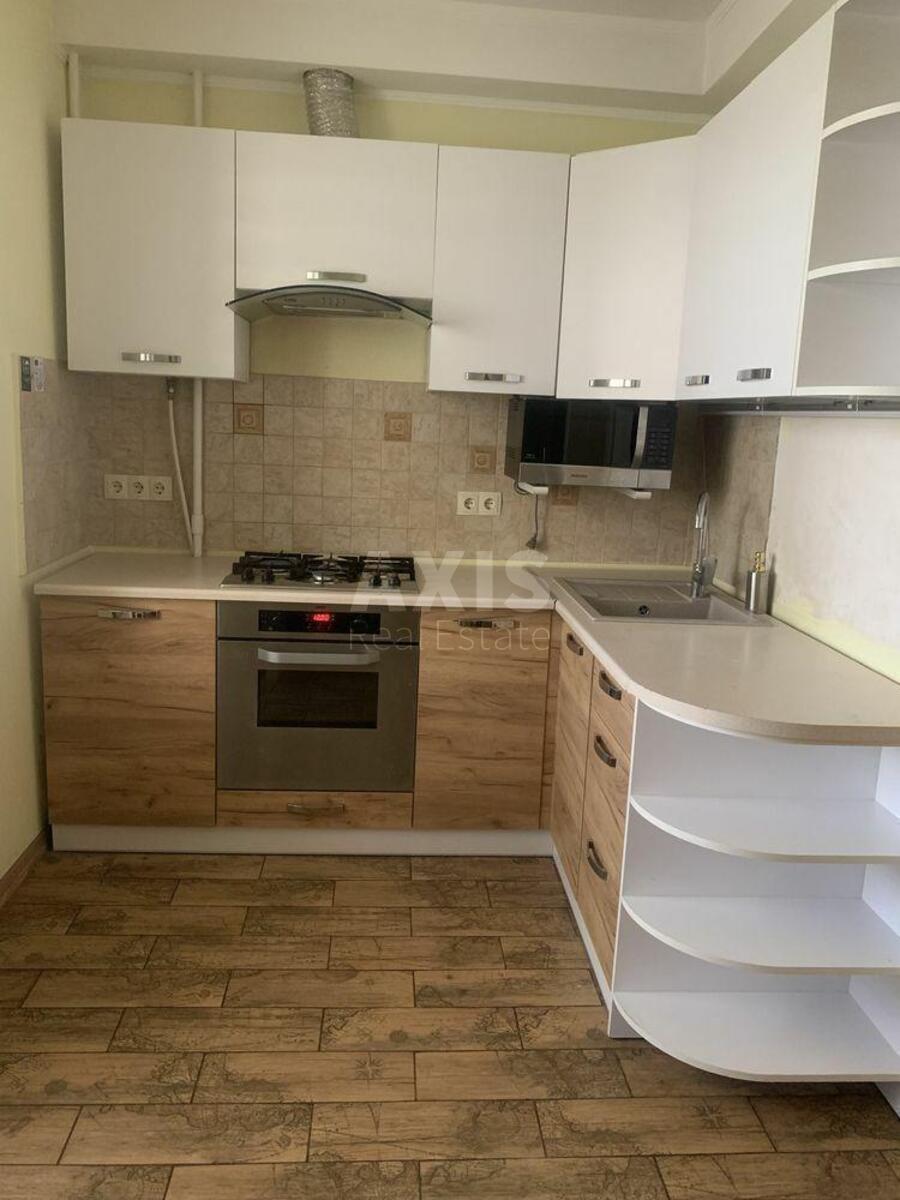 1k apartment vul. Geroi'v Dnipra 75