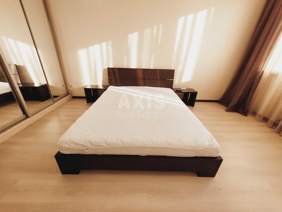 2k apartment vul. Chavdar Jelyzavety 110