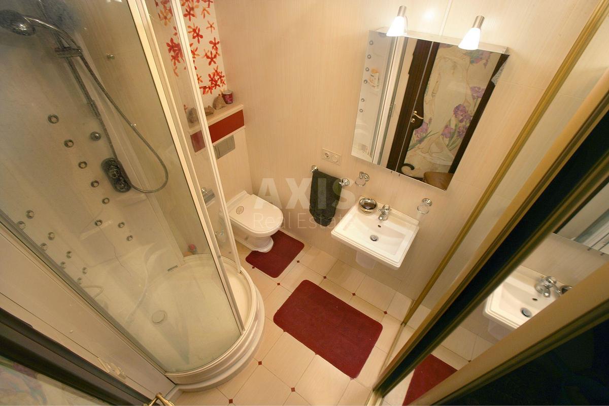2к квартира ул. Панаса Мирного 28А6