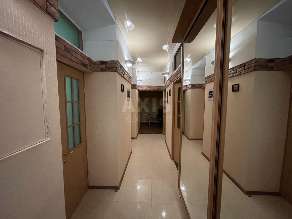 Office vul. Darvina 7, 77m2604120