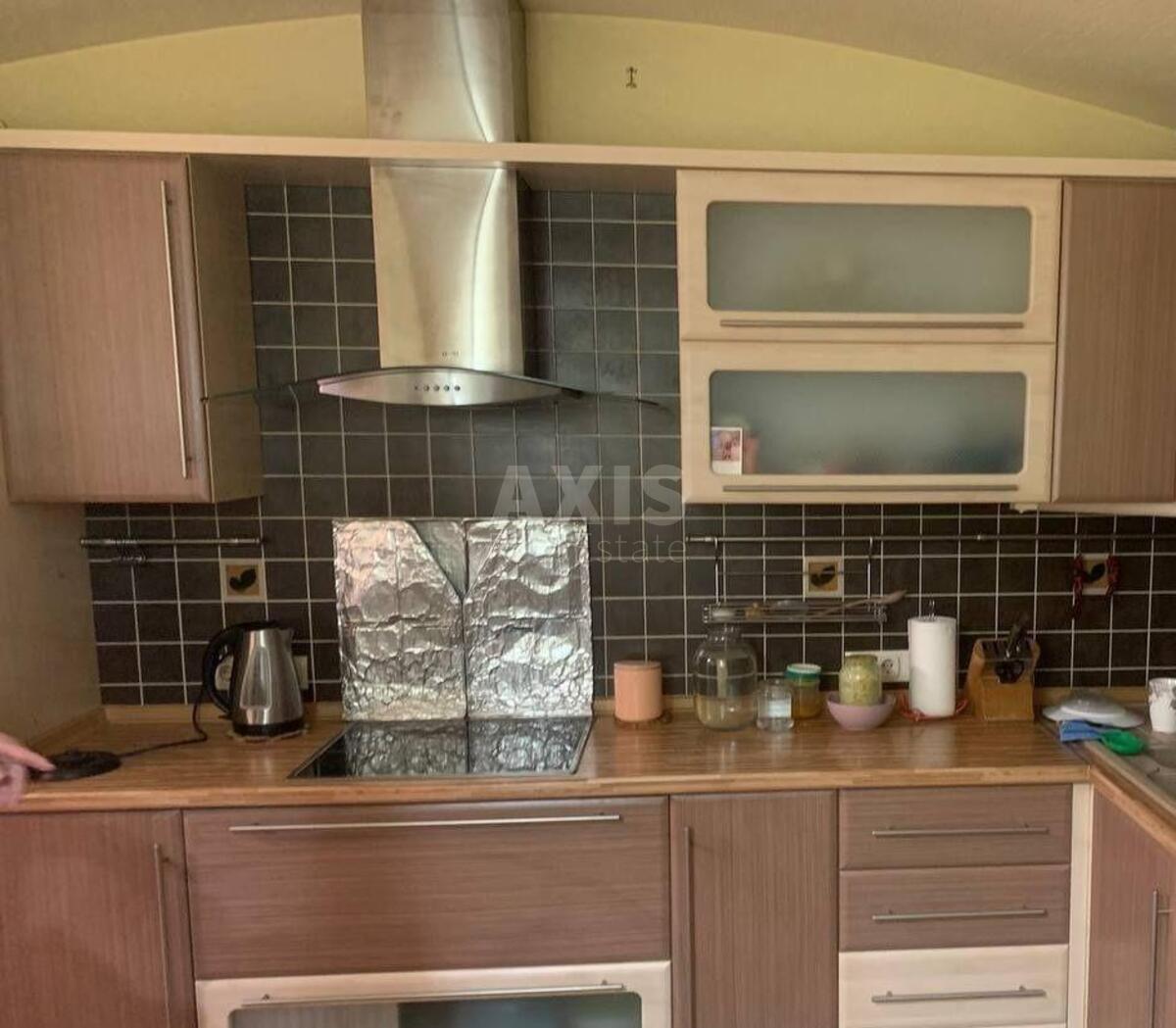 3k apartment vul. Urlivs'ka 30