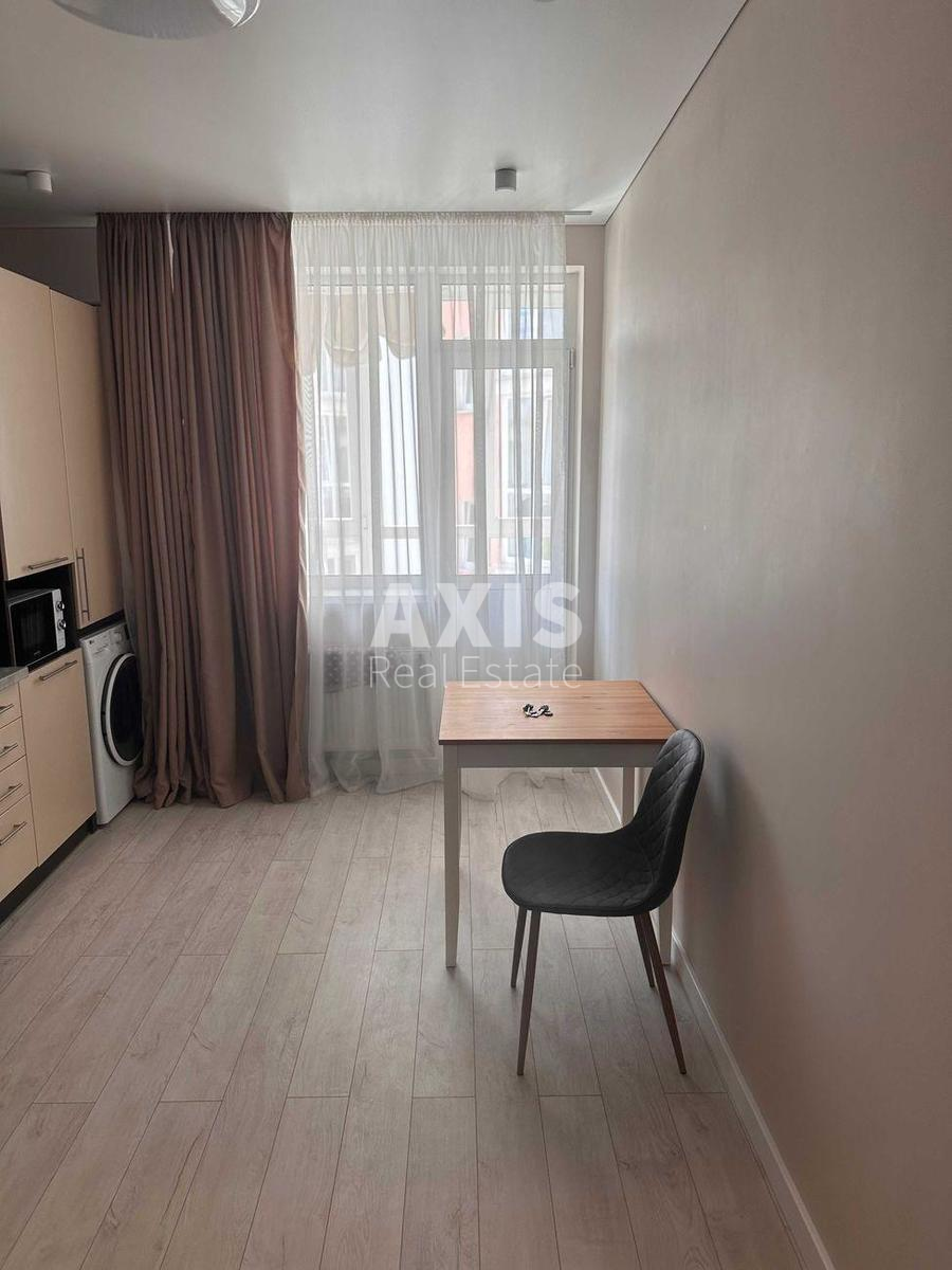 1k apartment prov. Moskovs'kyj 26