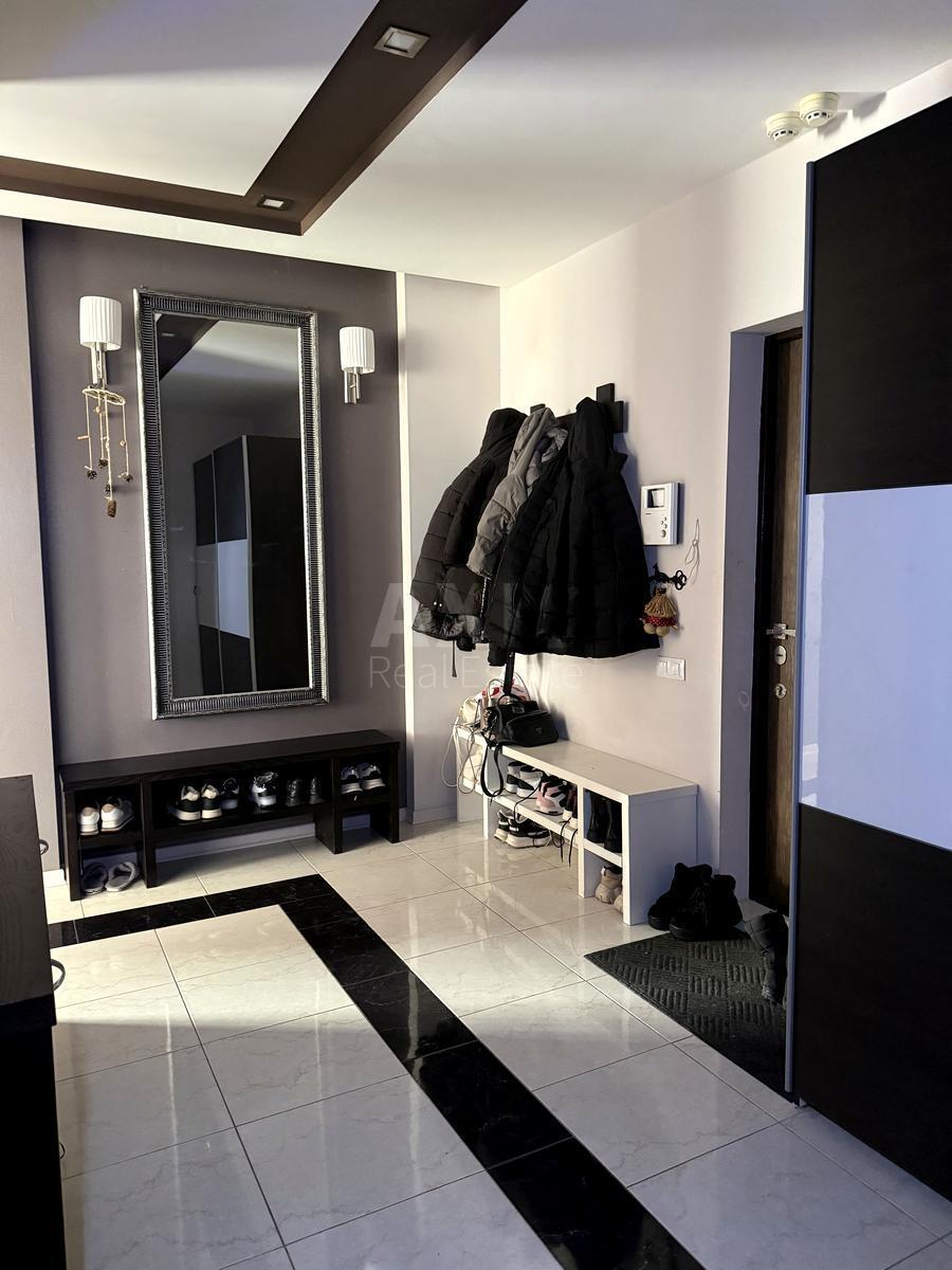 2k apartment vul. Golosii'vs'ka 13Б6405013