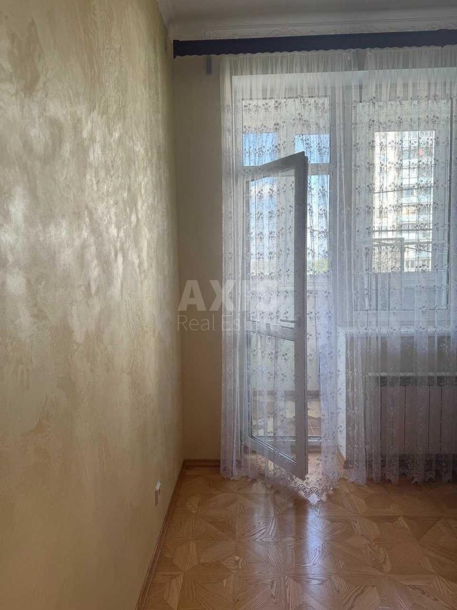 3к квартира пр-т Науки 3012