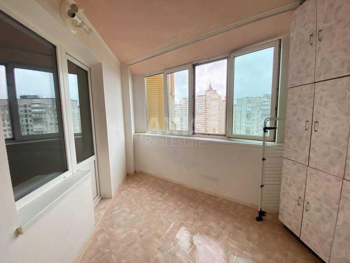 3k apartment vul. Tymoshenka Marshala 15Г599749