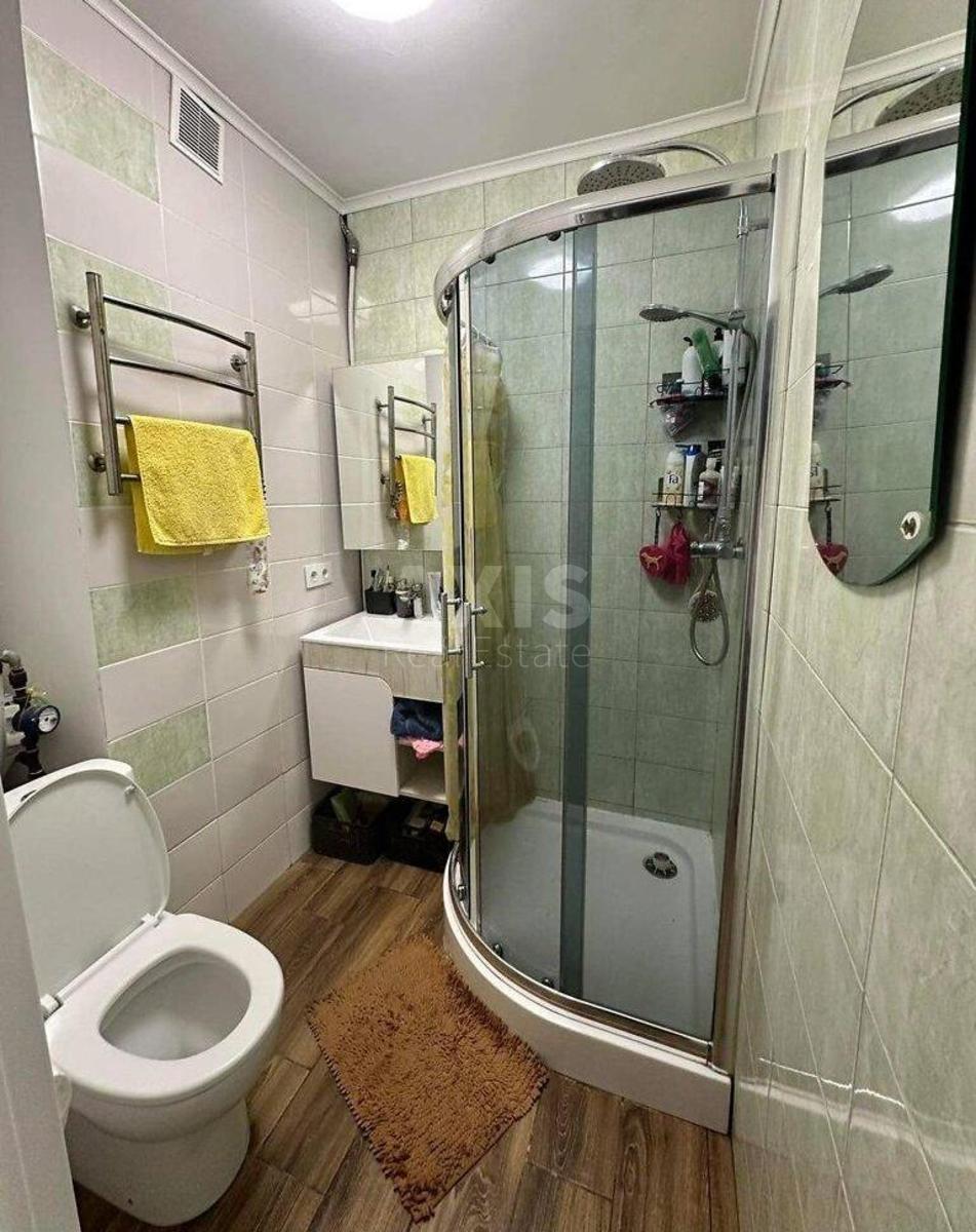 2k apartment vul. Kopylivs'ka 67/115
