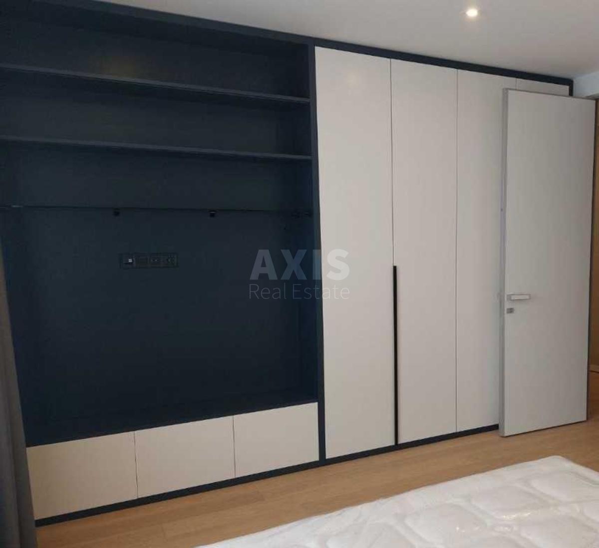 2k apartment vul. Zlatoustivs'ka 301