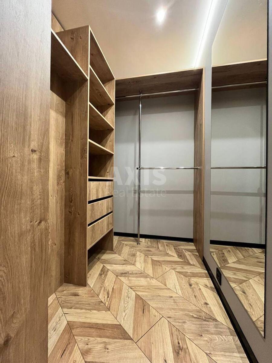 2к квартира ул. Заболотного Академика 1570355