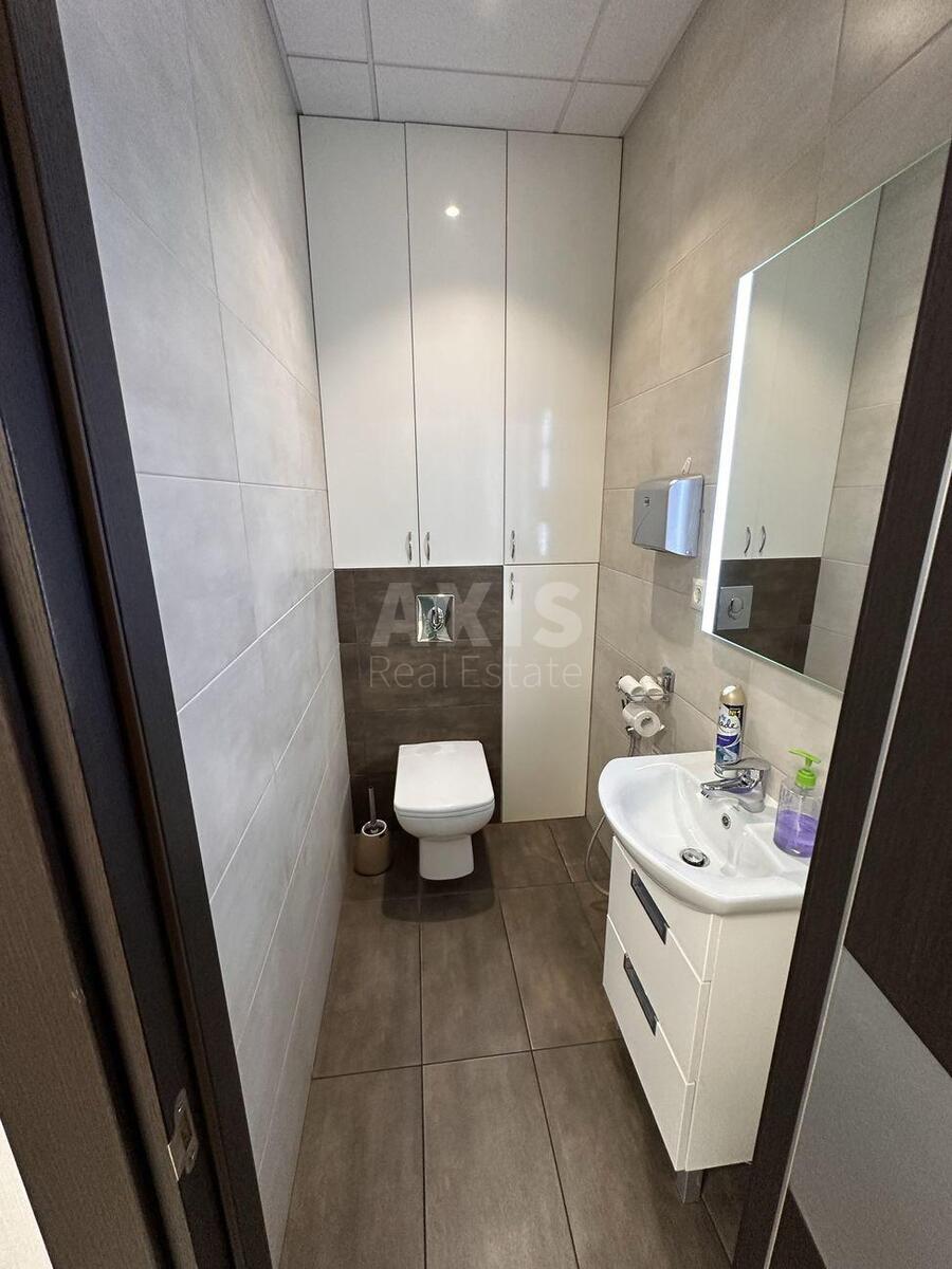 Офис ул. Василия Тютюнника 37/1, 224м2613349