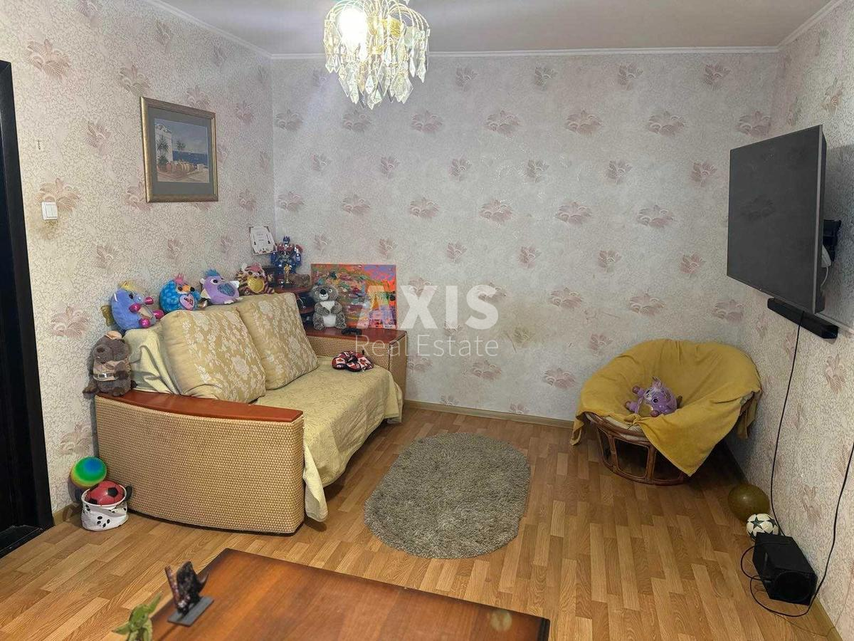 3к квартира ул. Драгоманова 17