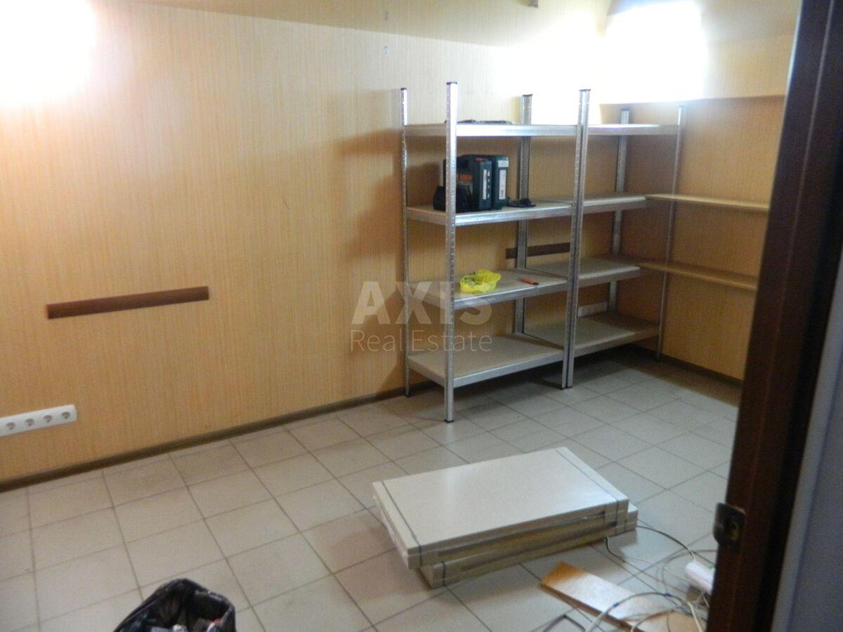 Офис ул. Краснова Николая 12А, 130м22