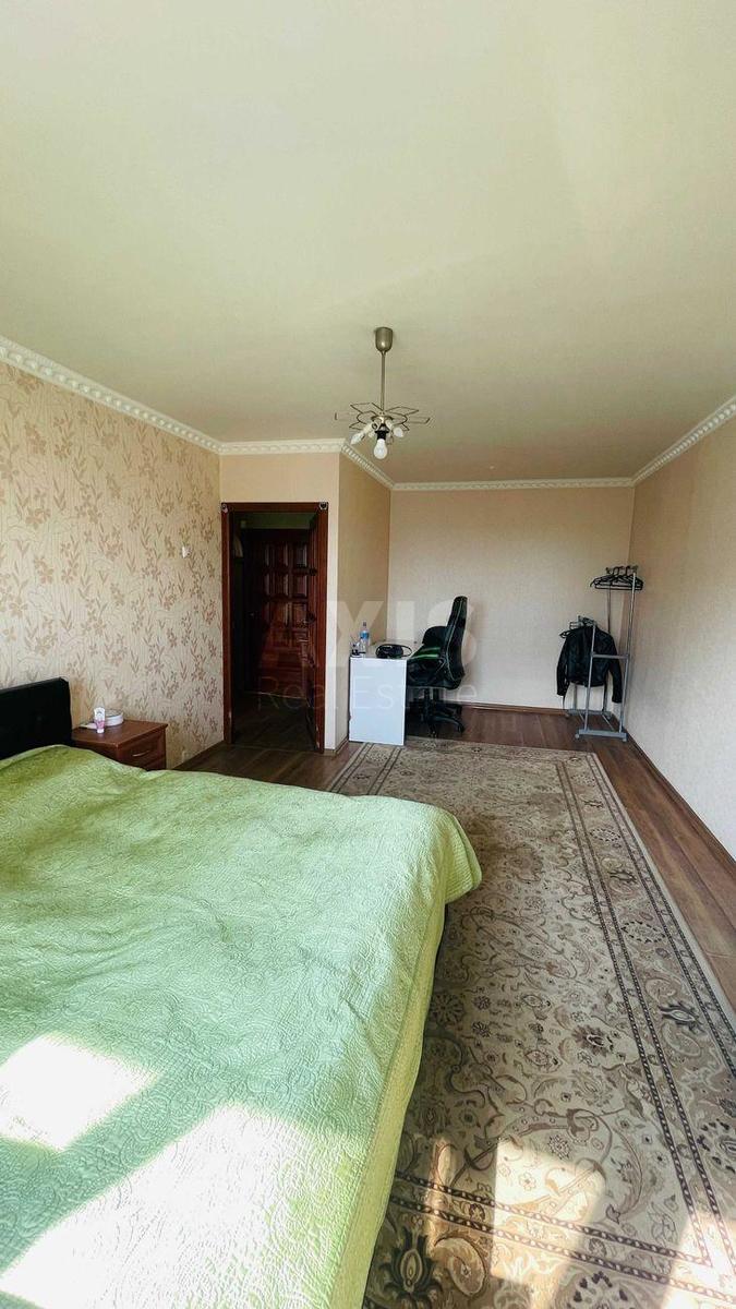 1k apartment vul. Zroshuval'na 3Б2