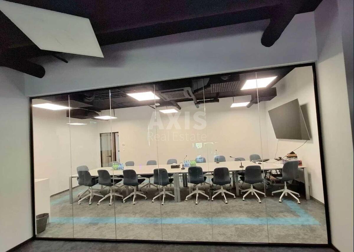 Office vul. Malevycha Kazymyra 31, 447m2567014