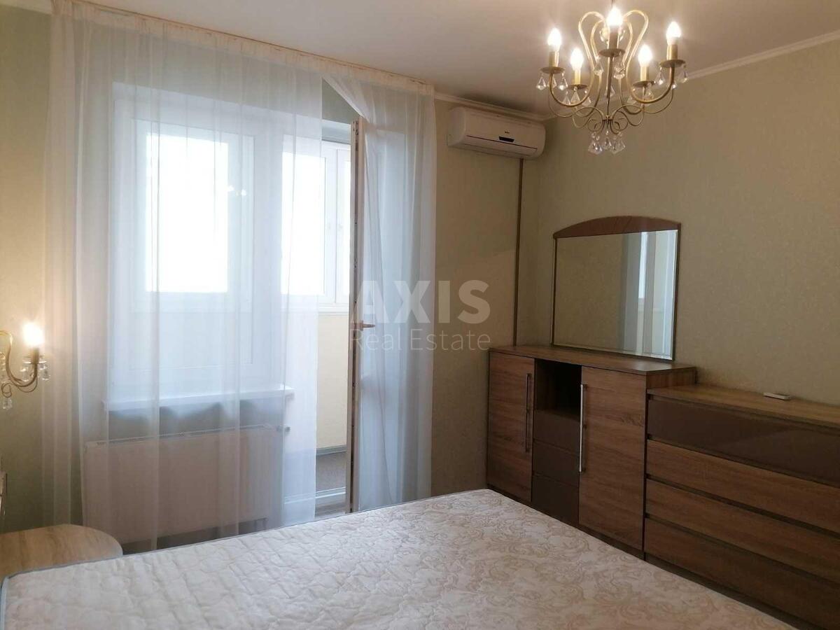 3k apartment pr-t Glushkova Akademika 9Д5