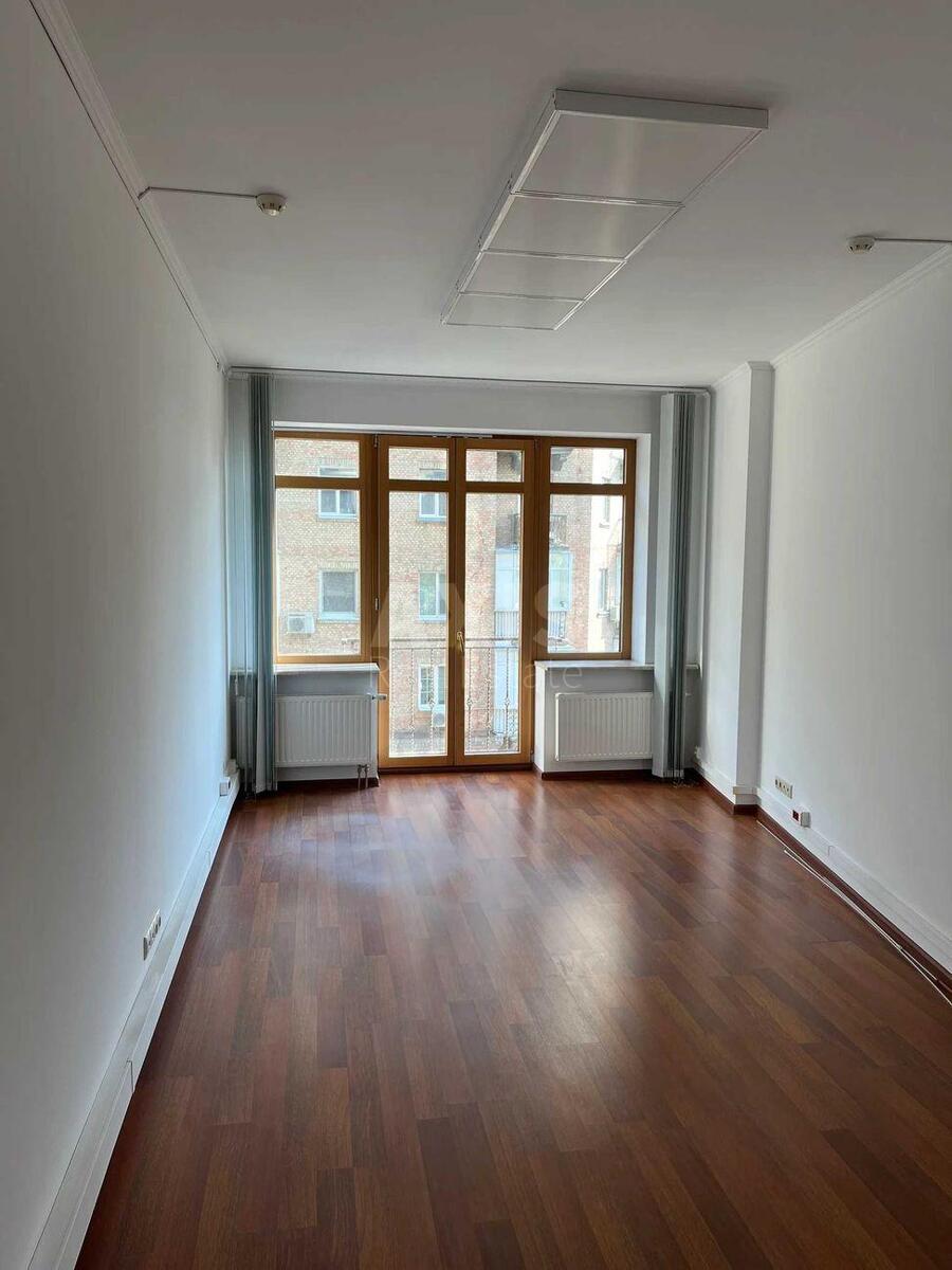 Office uzv. Krutyj 7, 233m2582085