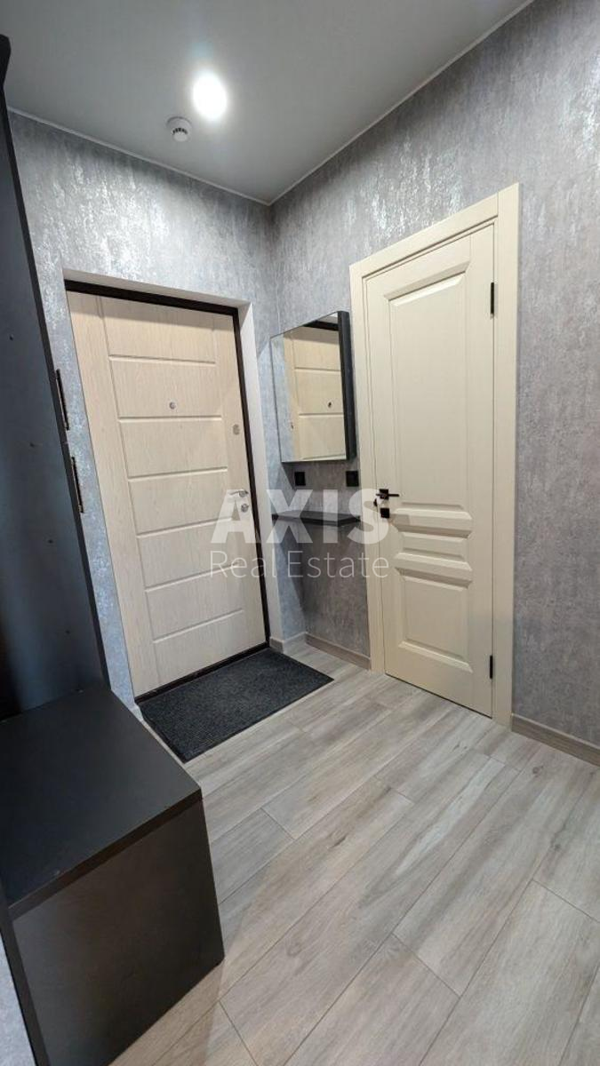 1к квартира ул. Михаила Максимовича 246