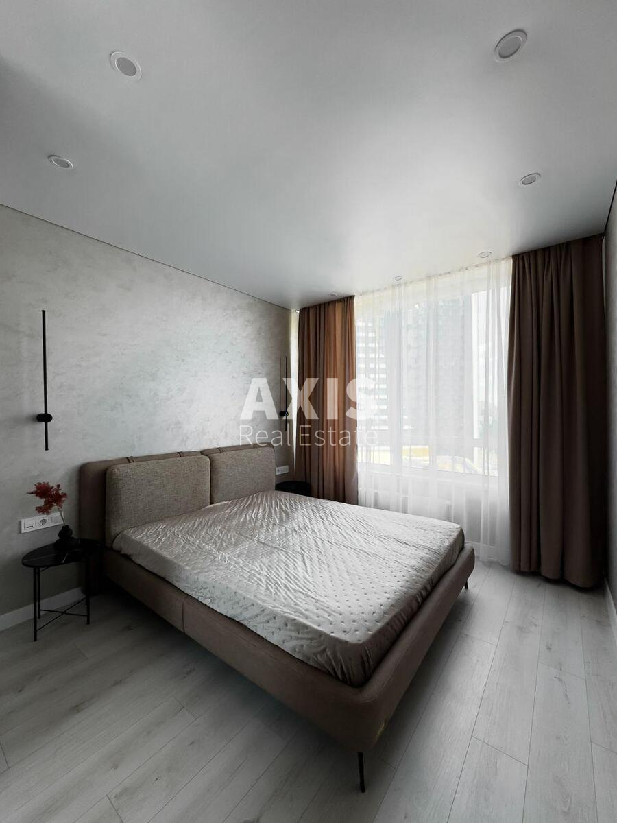 1k apartment nab. Dniprovs'ka 1548163