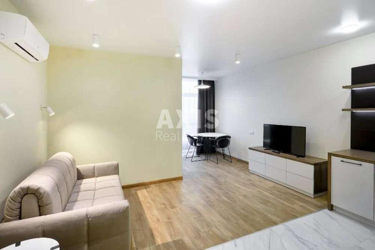 1k apartment vul. Rybalka Marshala 5Б