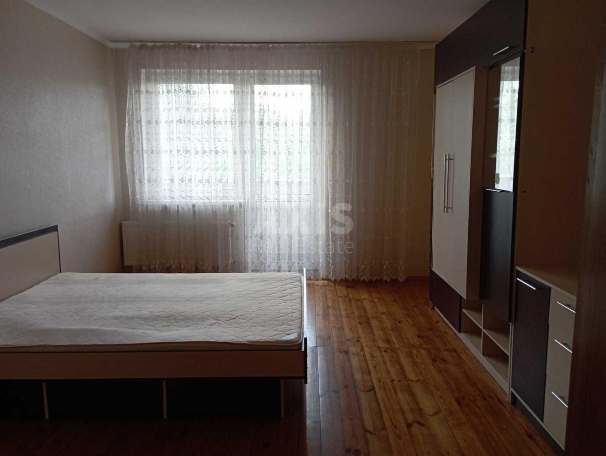 3k apartment vul. Geroi'v Oborony 10А2