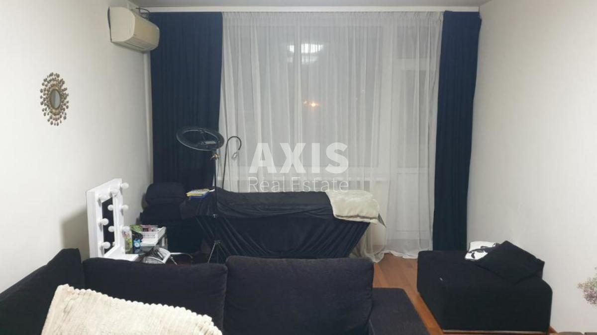 3k apartment vul. Velyka Vasyl'kivs'ka 800