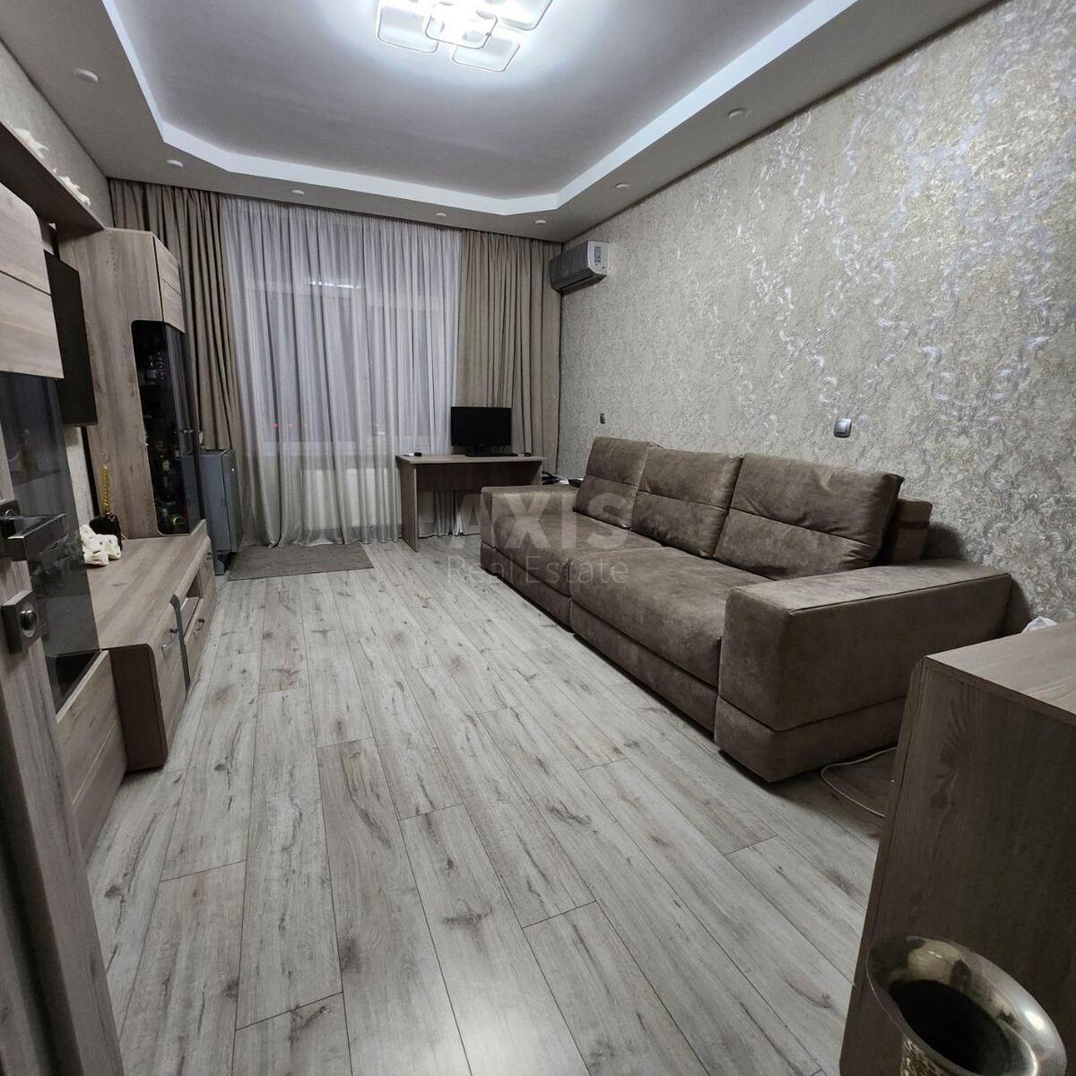 2к квартира ул. Практичная 1584773