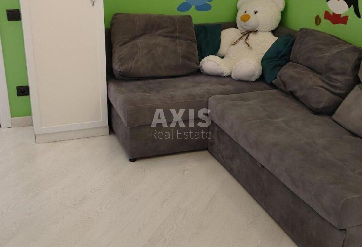 3k apartment pr-t Glushkova Akademika 9Д388703